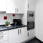 Unique Parking Access, Xl Home W Parking Option